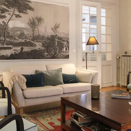 Spacious - Near Trocadero * Paris